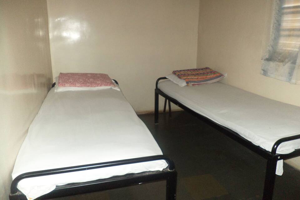 Anupam Hotel